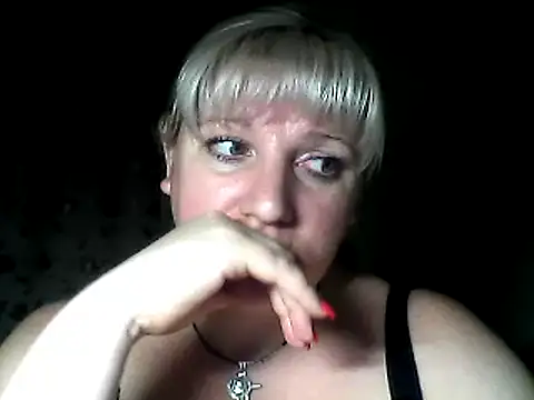 Snapshot of MeilomaWesa chatting on 01-18-25, 03:59 MeilomaWesa online show from 01-18-25, 03:59