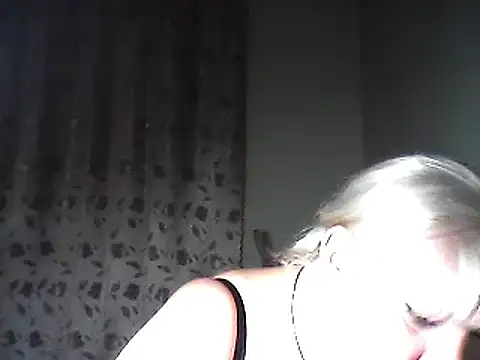 Snapshot of MeilomaWesa chatting on 01-29-25, 08:56 MeilomaWesa online show from 01-29-25, 08:56