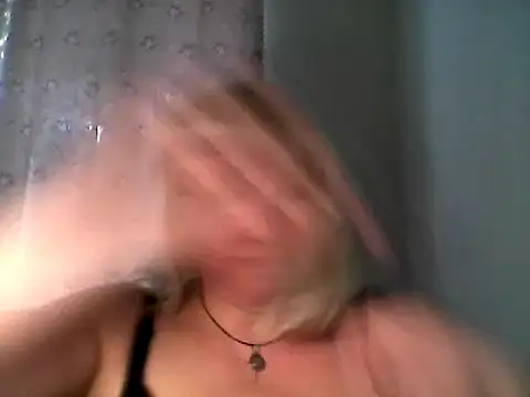 Snapshot of MeilomaWesa chatting on 02-16-25, 09:48 MeilomaWesa online show from 02-16-25, 09:48