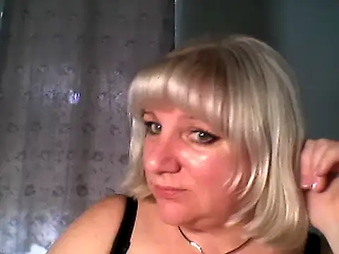 Snapshot of MeilomaWesa chatting on 03-13-25, 10:36 MeilomaWesa online show from 03-13-25, 10:36