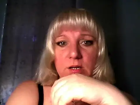 Snapshot of MeilomaWesa chatting on 03-21-25, 07:00 MeilomaWesa online show from 03-21-25, 07:00