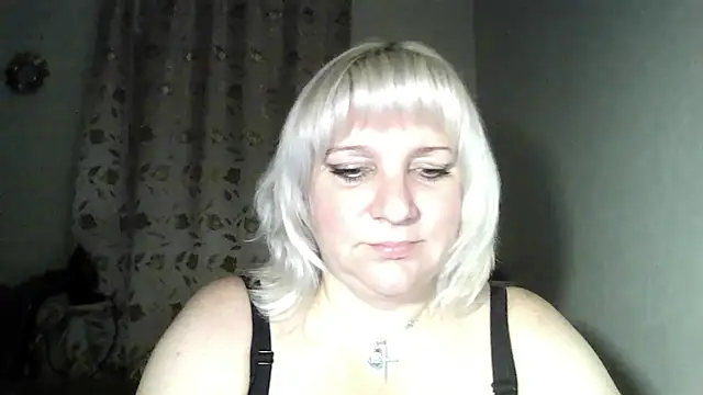 Snapshot of MeilomaWesa chatting on 11-06-25, 02:29 MeilomaWesa online show from 11-06-25, 02:29