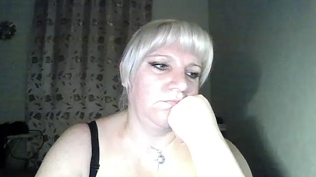 Snapshot of MeilomaWesa chatting on 11-21-25, 08:07 MeilomaWesa online show from 11-21-25, 08:07