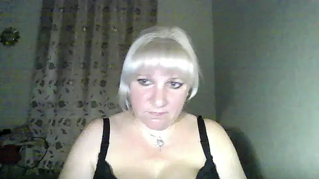 Snapshot of MeilomaWesa chatting on 11-25-25, 05:02 MeilomaWesa online show from 11-25-25, 05:02