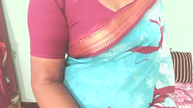 Snapshot of shrutitelugu69 chatting on 07-19-26, 03:38 shrutitelugu69 online show from 07-19-26, 03:38