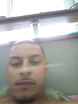 emrehliug12 online show from 10-30-25, 04:52