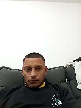 Snapshot of emrehliug12 chatting on 05-03-26, 10:05 emrehliug12 online show from 05-03-26, 10:05