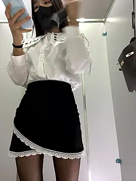 Snapshot of Asia-Lynn chatting on 01-12-26, 10:53 Asia-Lynn online show from 01-12-26, 10:53