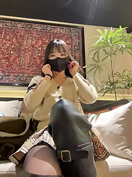 Snapshot of Asia-Lynn chatting on 01-13-26, 12:21 Asia-Lynn online show from 01-13-26, 12:21