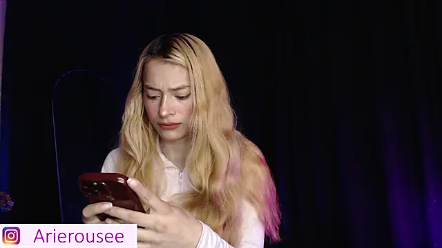 Snapshot of arie_rousee_sub chatting on 11-13-25, 12:31 arie rousee sub online show from 11-13-25, 12:31