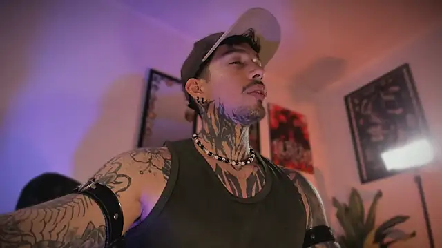 TigerStripes1  online show from 04-15-26, 12:56