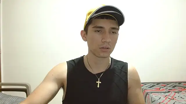 Snapshot of ChicoMaloFfF chatting on 05-06-26, 01:36 ChicoMaloFfF online show from 05-06-26, 01:36