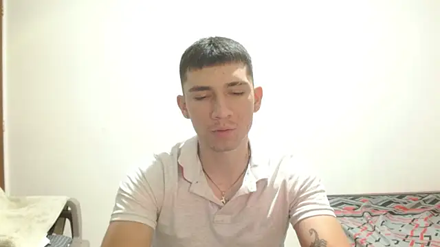 Snapshot of ChicoMaloFfF chatting on 05-20-26, 01:01 ChicoMaloFfF online show from 05-20-26, 01:01