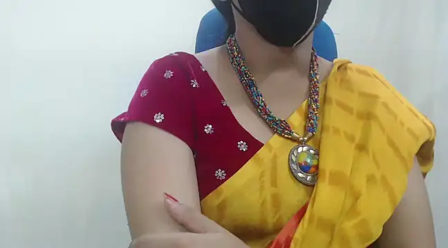 Snapshot of Lovely_Siri_23 chatting on 01-13-25, 11:19 Lovely Siri 23 online show from 01-13-25, 11:19