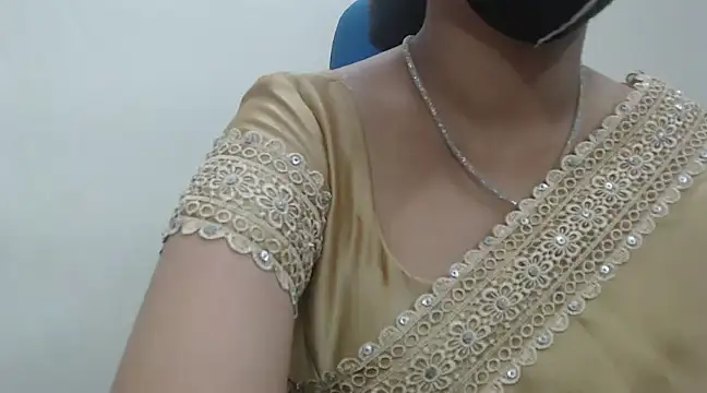 Snapshot of Lovely_Siri_23 chatting on 01-16-25, 08:36 Lovely Siri 23 online show from 01-16-25, 08:36