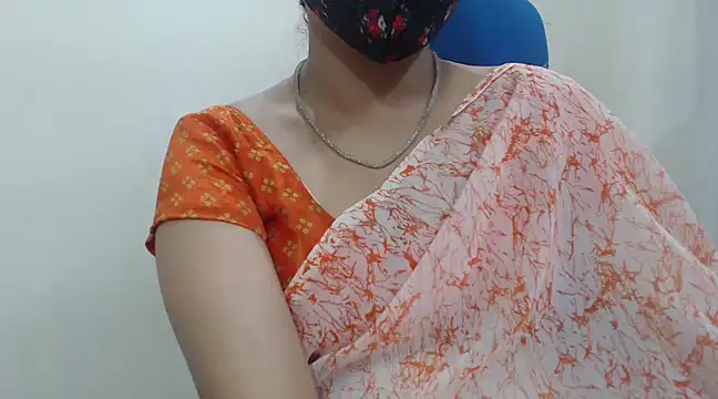 Snapshot of Lovely_Siri_23 chatting on 03-07-25, 02:12 Lovely Siri 23 online show from 03-07-25, 02:12