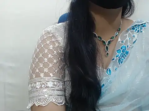 Lovely Siri 23 online show from 01-08-26, 05:59