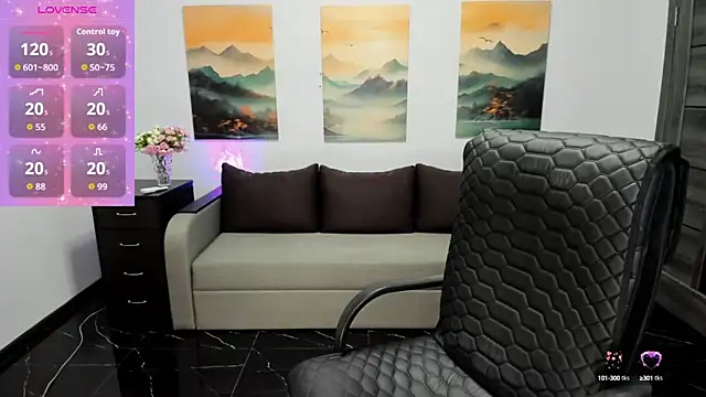 Sofia Ford online show from 10-10-25, 07:07