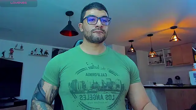 Michael Diamond online show from 02-11-25, 12:38