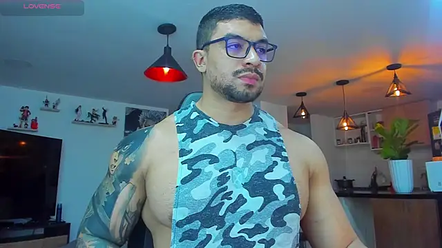 Michael Diamond online show from 03-12-25, 01:03