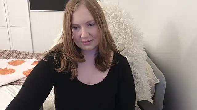 Snapshot of lilleambi chatting on 12-05-25, 01:42 lilleambi online show from 12-05-25, 01:42