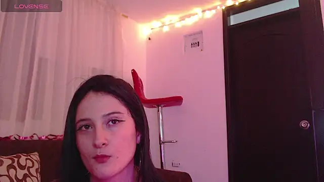 Snapshot of AlissonnFoxx chatting on 03-02-25, 01:58 AlissonnFoxx online show from 03-02-25, 01:58