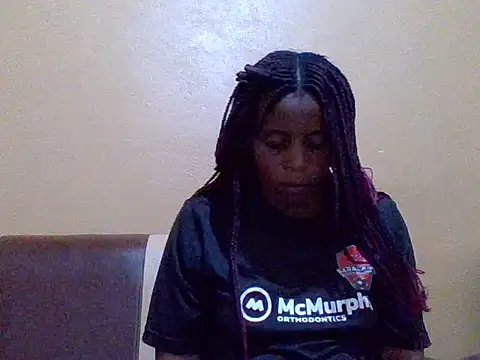 Snapshot of sweetbabra1 chatting on 10-17-25, 08:17 sweetbabra1 online show from 10-17-25, 08:17