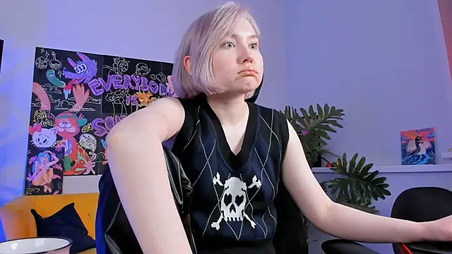 ReiYosimoto online show from 02-15-25, 06:23