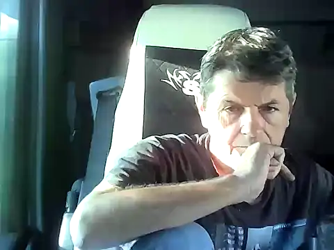 czarek888 online show from 10-12-25, 07:29