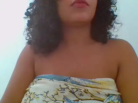 Snapshot of savanahottie chatting on 03-12-26, 04:57 savanahottie online show from 03-12-26, 04:57