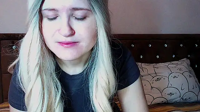 Sara4uu online show from 12-03-25, 10:19