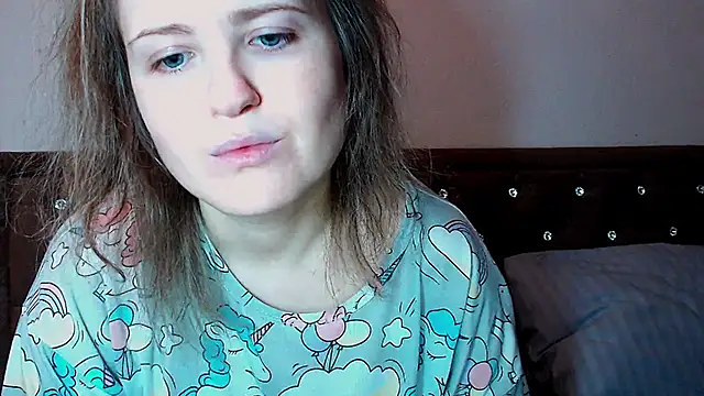 Sara4uu online show from 02-15-26, 10:28