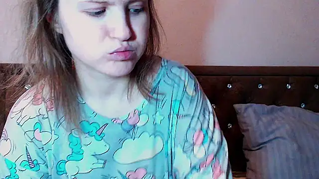 Sara4uu online show from 02-16-26, 11:34