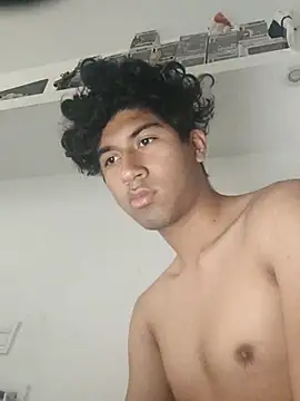 Snapshot of Mangopitudo chatting on 03-22-25, 05:41 Mangopitudo online show from 03-22-25, 05:41