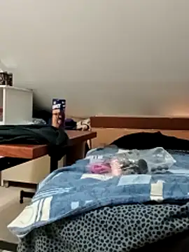 JOHANNA9MOI02 online show from 11-22-25, 11:15