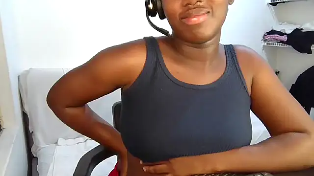 Ashaichious online show from 02-14-25, 04:37