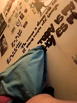 Snapshot of MisterMister45 chatting on 03-15-26, 10:54 MisterMister45 online show from 03-15-26, 10:54