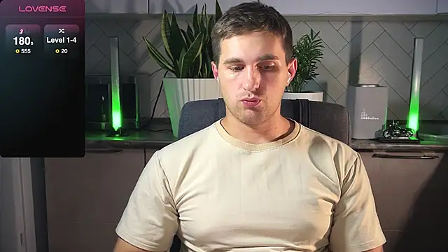 Sweeet  boy online show from 01-23-25, 07:51