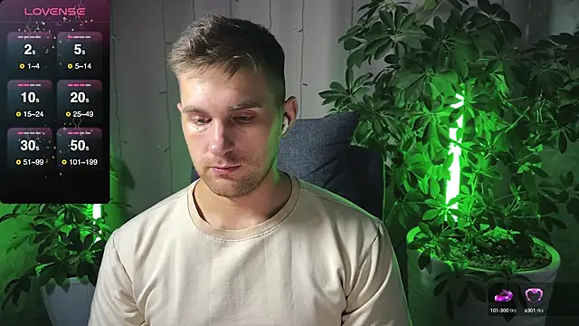 Sweeet  boy online show from 02-13-25, 01:08