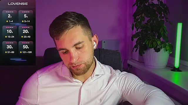 Sweeet  boy online show from 10-13-25, 09:37