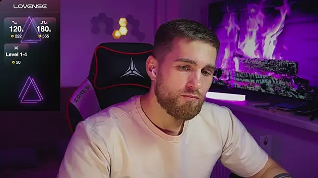 Sweeet  boy online show from 11-22-25, 09:03