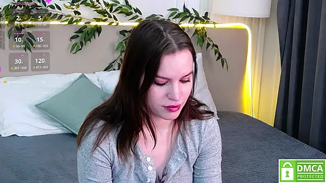 Snapshot of AmaliaBell chatting on 11-08-25, 01:11 AmaliaBell online show from 11-08-25, 01:11