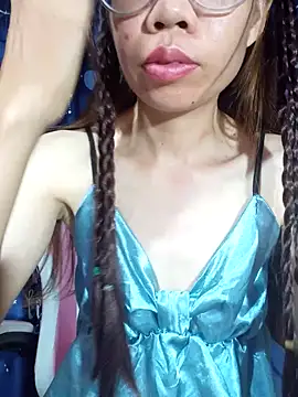 Snapshot of __Mai-love19__ chatting on 07-05-26, 11:23 Mai-love19 online show from 07-05-26, 11:23