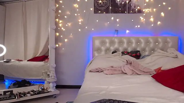 ExoticaGirl online show from 12-30-24, 01:36