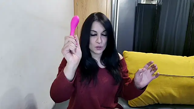 Lustylia online show from 01-01-25, 06:06