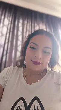 Snapshot of gisellsaenz chatting on 02-25-26, 07:12 gisellsaenz online show from 02-25-26, 07:12