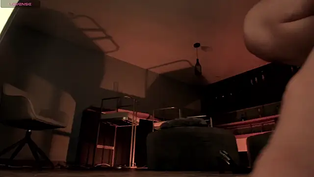 AmyArmstrong online show from 01-24-25, 06:57