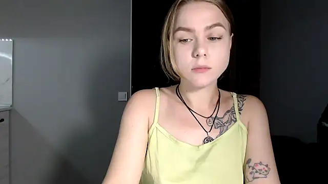 Snapshot of Sunbeam_ chatting on 06-02-26, 09:06 Sunbeam online show from 06-02-26, 09:06