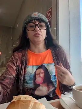 xgabyenlalunax online show from 11-19-25, 02:28