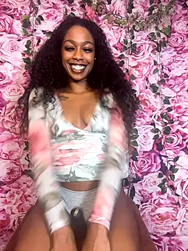 Snapshot of mismialove chatting on 09-10-25, 05:57 mismialove online show from 09-10-25, 05:57